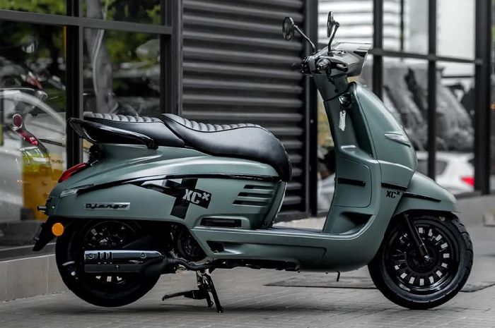 <p>Ket foto: Spesifikasi dan harga motor Peugeot Django 150 (foto/instagram/@tokomogeindonesia) </p>

