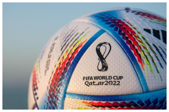 <p>Piala Dunia 2022 segera bergulir di Qatar, simak jadwalnya. Foto: (Getty Images/David Ramos)</p>
