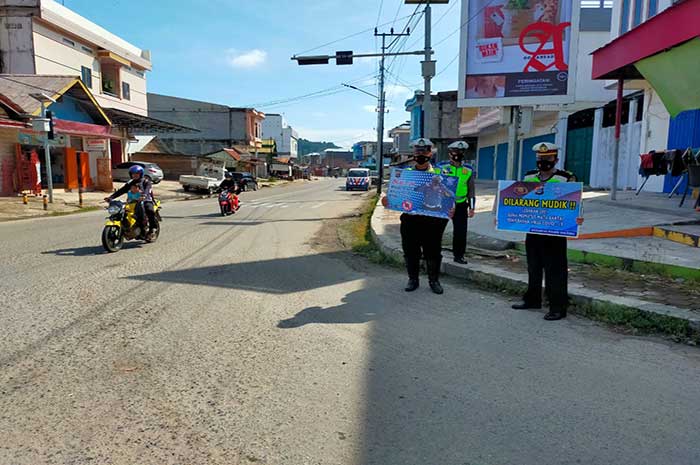 <p>Foto: Polres Tolitoli sosialisasi larangan mudik.</p>
