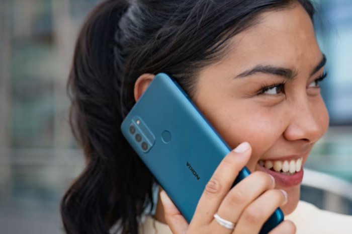 <p>Foto Nokia C31 yang memiliki harga jual murah dan fitur keren (foto/website resmi Nokia)</p>
