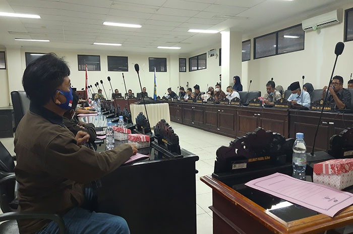 <p>Foto: Rapat Internal DPRD Parigi Moutong.</p>
