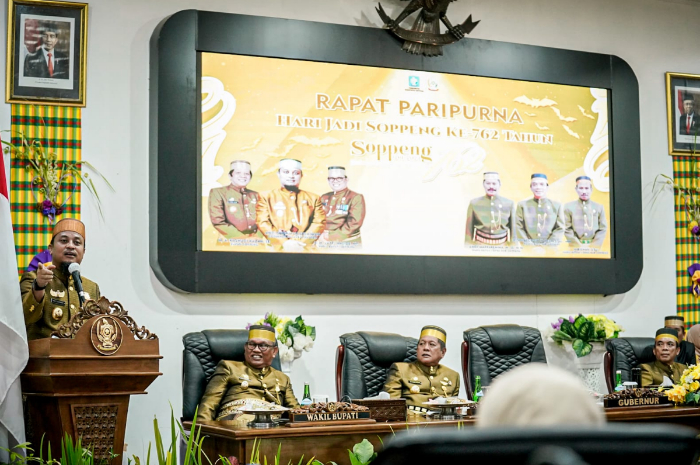 <p>Keterangan Foto : Rapat paripurna Kabupaten Soppeng, (Foto/Dinas Informatika Statistik dan Persandian Sulsel)</p>
