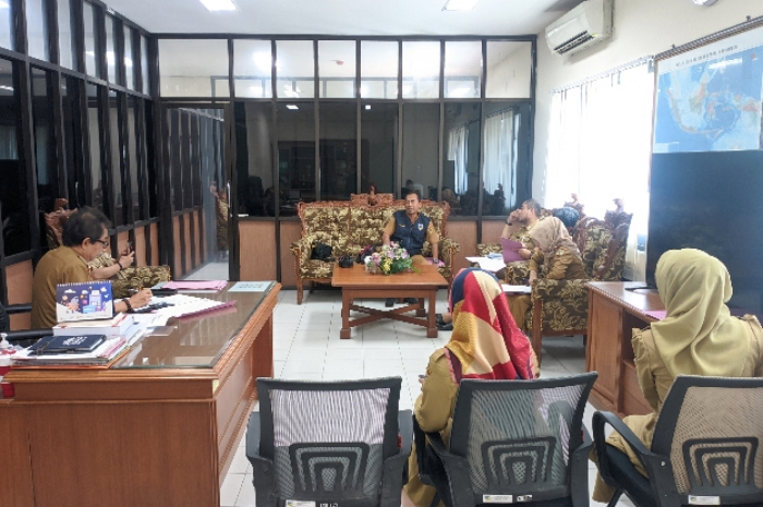 <p>Keterangan Foto : Rapat persiapan peringatan Hari Ulang Tahun (HUT) Otonomi Daerah ke 27 Tahun 2023, (Foto/Humas Pemprov Sulteng)</p>