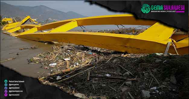 <p>Jembatan Palu IV yang rusak terkena dampak gempa dan tsunami 2018</p>
