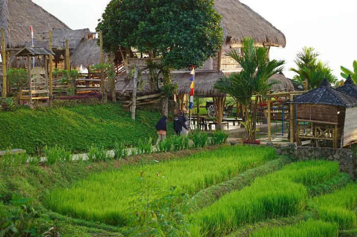 <p>Ket foto: Resto Sawah Karanganyar siap temani akhir pekan dengan kuliner lezat (Foto/Instagram/resto.sawah)</p>
