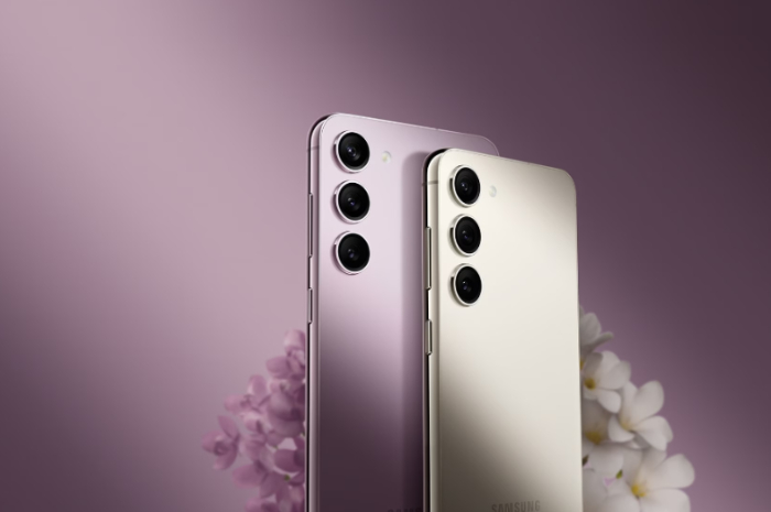 <p>Foto Samsung Galaxy S23 dan Samsung Galaxy S23 Plus (foto/website resmi Samsung)</p>
