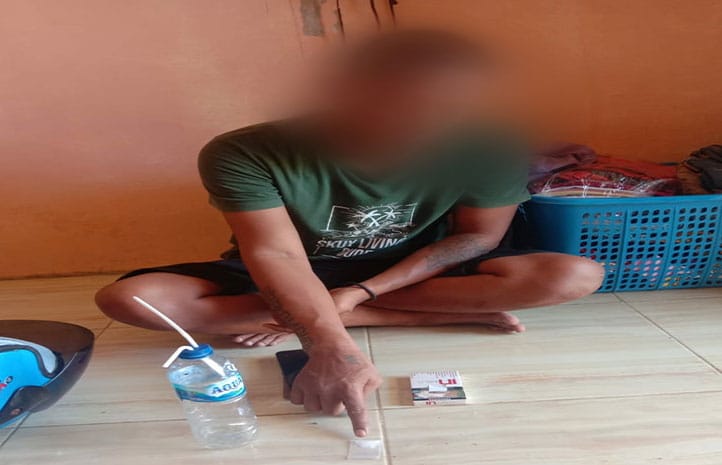 <p>Foto: Sat Narkoba Polres Banggai Bekuk Warga Pengguna Narkoba Jenis Sabu, Minggu 14 Februari 2021.</p>
