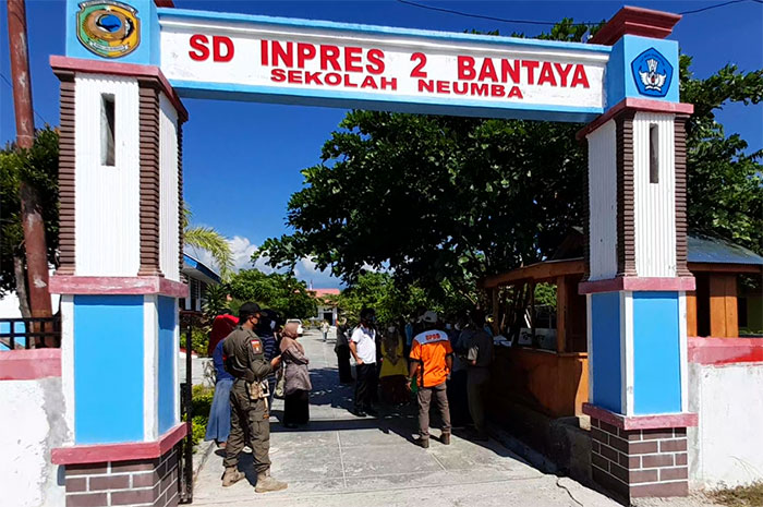<p>Foto: Peninjauan Satgas Covid 19 ke Sekolah Jelang Pelaksanaan Ujian.</p>
