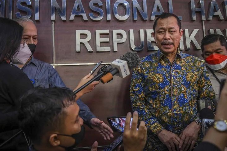 <p>Ketua Komnas HAM Ahmad Taufan Damanik yang tengah menjelaskan sosok mantan Kadiv Propam Irjen Ferdy Sambo layaknya bos mafia di tubuh Polri.</p>
