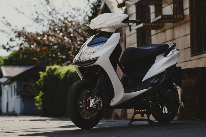 <p>Ket Foto: Yamaha Cygnus X dengan warna putih yang akan segera hadir di Indonesia (Foto/Instagram/honglin_824)</p>
