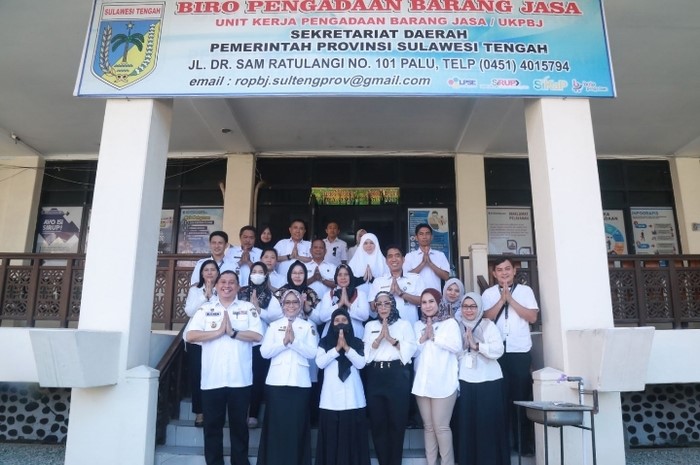 <p>Keterangan Foto : Sidak dan Silaturahmi yang dilakukan Sekdaprov Sulawesi Tengah, (Foto/Humas Pemprov Sulteng)</p>
