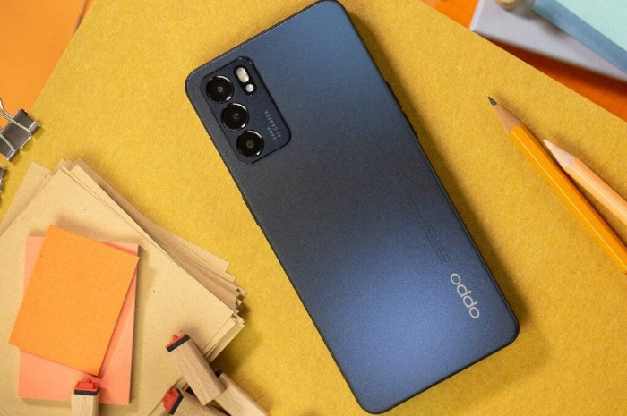 <p>Ket. Foto: Ini Dia Keunggulan HP Oppo Reno6 5G yang Mempunyai Fitur Dual Video (Foto/Pinterest)</p>