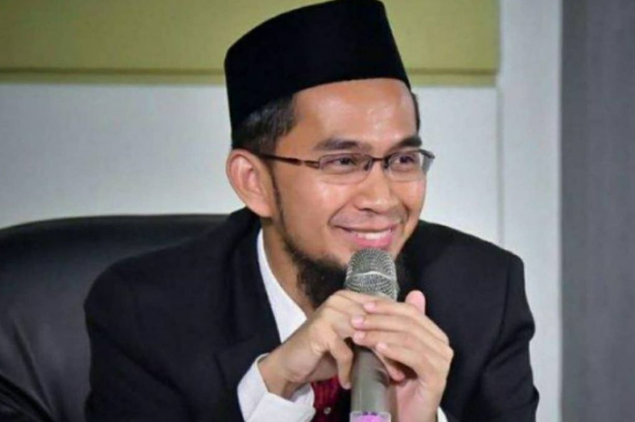 <p>Ket. Foto: Amalan Ayat Selama Bulan Ramadan Jika ingin Hidup Luar Biasa yang Harus Dilakukan Kata Ustadz Adi Hidayat (Foto/Pinterest)</p>
