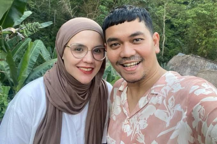 <p>Ket. Foto: Indra Bekti Resmi Digugat Cerai oleh Aldila Jelita, Sudah Pisah Rumah Satu Minggu (Foto/Pinterest)</p>
