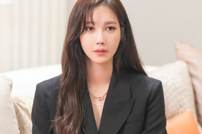 <p>Ket Foto: Lee Ji Ah Pemeran Drama Korea The Ghost Detective (Foto/Pinterest @hancinema)</p>
