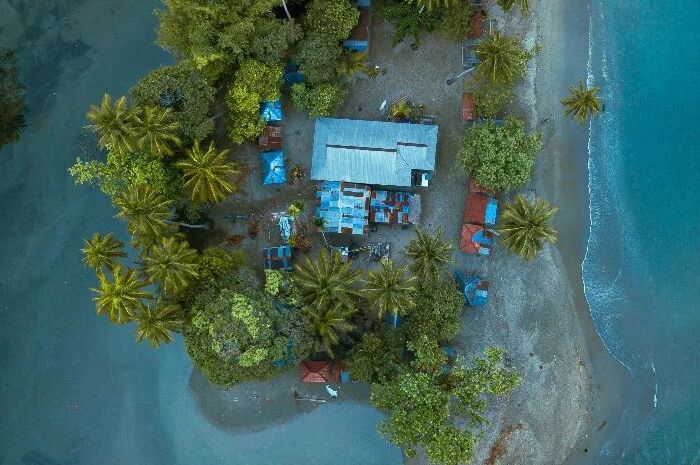 <p>Ket Foto: Ilustrasi foto keindahan Pantai Amai Papua (Foto/Instagram/@official_tratenang)</p>
