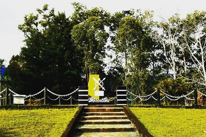 <p>Ket Foto: Ilustrasi foto Tugu Macarthur (Foto/Instagram/@dhodho._)</p>
