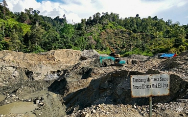 post-title