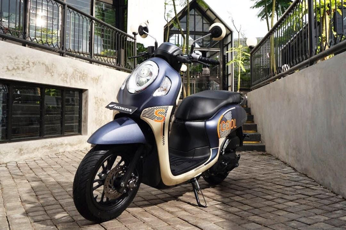 <p>Ket Foto: Honda Scoopy dengan desain yang unik dan trendi menjadi incaran anak muda, terutama perempuan Indonesia. (Foto/Instagram/welovehonda_id)</p>