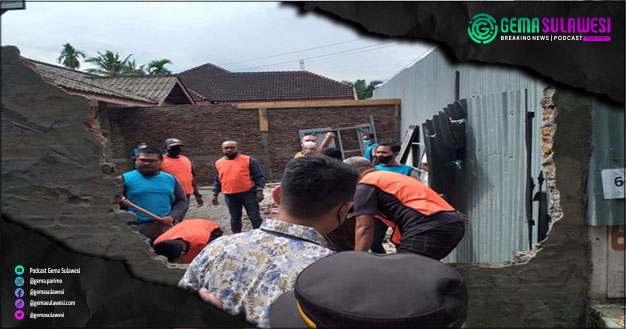 <p>Ket Foto: Petugas lakukan pembongkaran rumah (Foto/Ilustrasi Gambar)</p>

