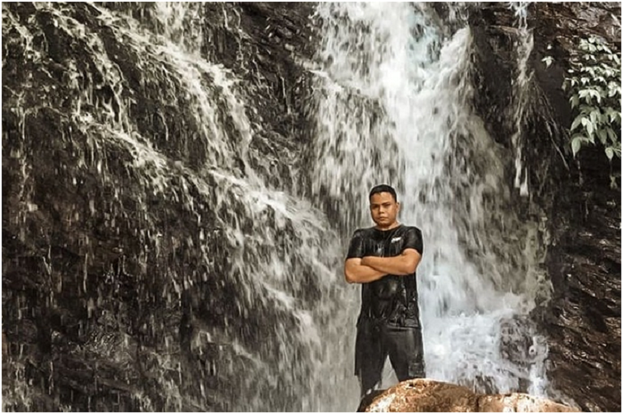 <p>Ket Foto: Pesona Curug Ciputrawangi Sumedang (Foto/Instagram/@adaantoo)	</p>
