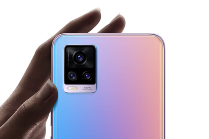 <p>Foto Vivo V20 yang punya resolusi kamera depan yang besar (foto/website resmi Vivo)</p>
