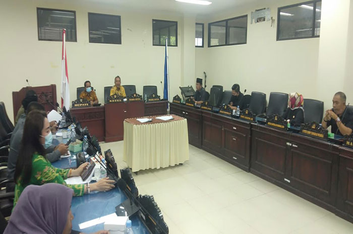 <p>Foto: Banggar Parigi Moutong Tunda Penetapan APBD Perubahan 2021.</p>

