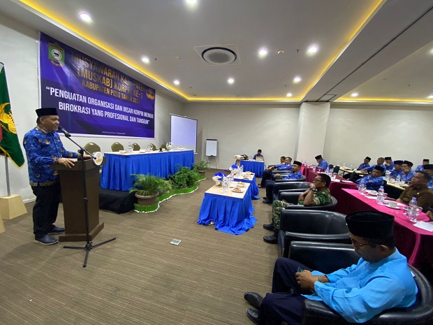 <p>Ketua KORPRI Sulteng</p>
