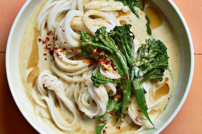 <p>Ket foto: resep masakan mi kari kepala (foto/Instagram/@miguelbarclay)</p>
