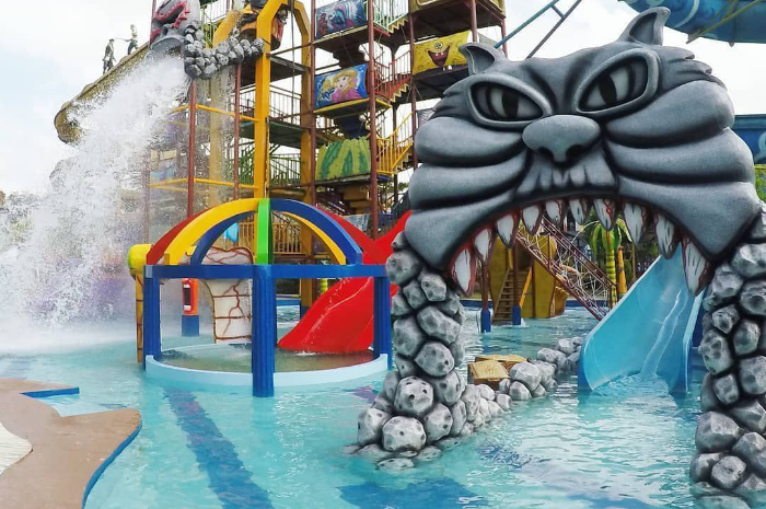 <p>Ket foto: Keseruan berlibur di wisata Caribbean Island Waterpark Balikpapan (Foto/Instagram/caribbeanislandwaterpark)</p>

