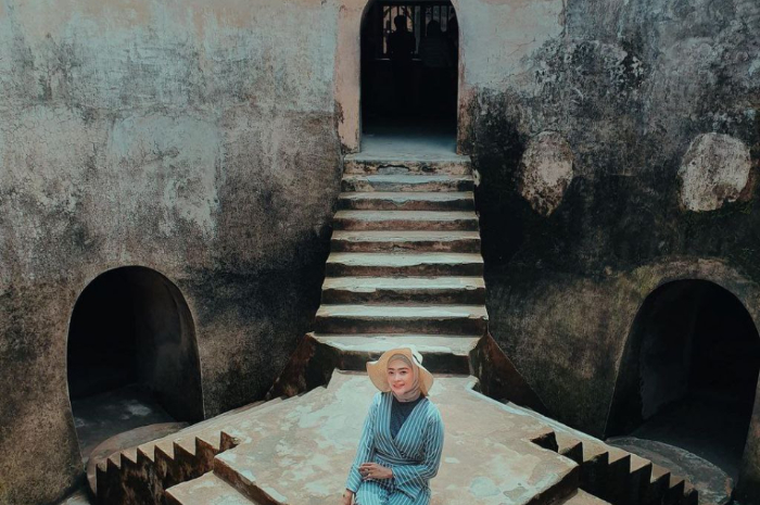 <p>Ket foto: WIsata Taman Sari Yogyakarta dengan aneka spot foto Instagramable (Foto/Instagram/intanwidyananda)</p>
