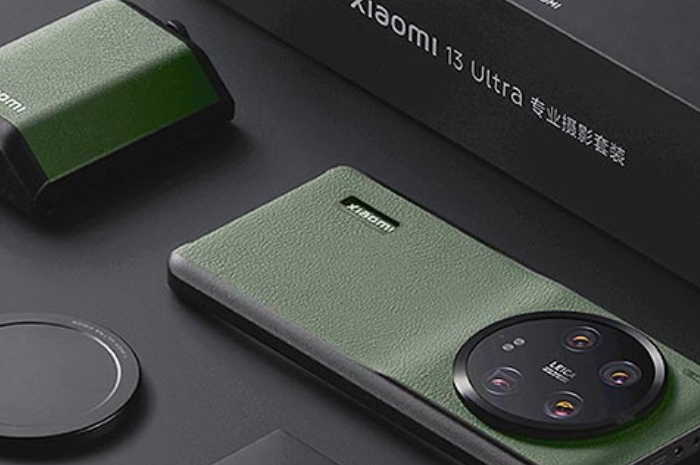 <p>Foto Xiaomi 13 Ultra yang punya desain unik pakai kulit ramah lingkungan (foto/website resmi Xiaomi)</p>
