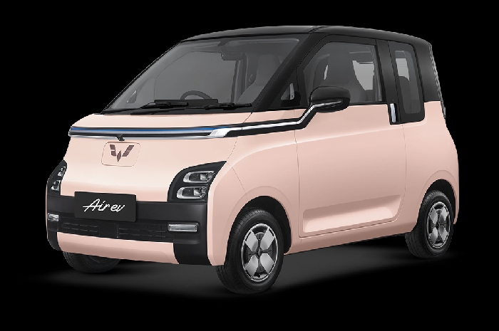 <p>Ket. Wuling Air EV diharapkan menjadi mobil listrik sejuta umat pertama di Indonesia (Foto/Wuling Motors) </p>

